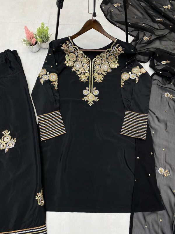 LG 1978 EXCLUSIVE DESIGNER CRAPE SILK PLAZZO SUITS