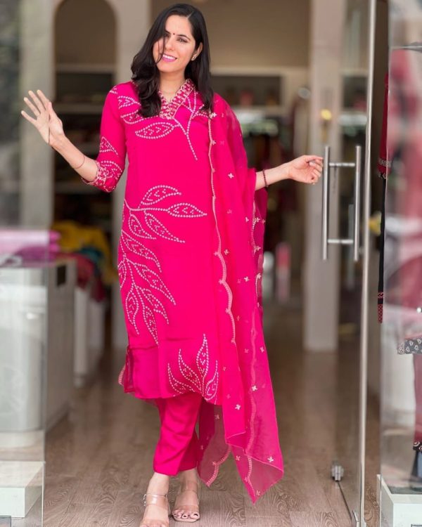 MF 1001 A READYMADE CHINON SILK SUITS ONLINE