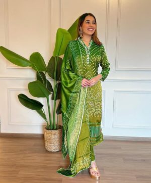 MF 1001 F READYMADE CHINON SILK SUITS WHOLESALE