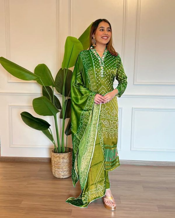 MF 1001 F READYMADE CHINON SILK SUITS WHOLESALE