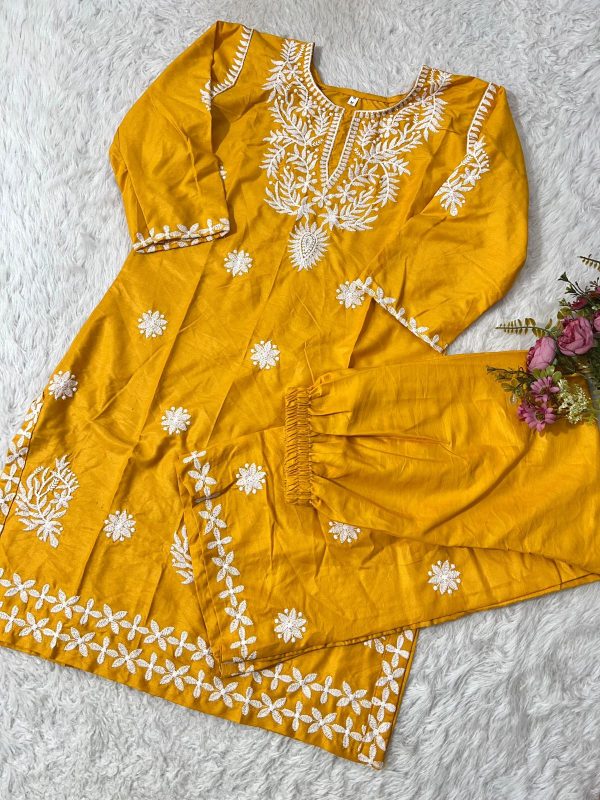 MF 1010 READYMADE RAYON COTTON KURTI PLAZZO