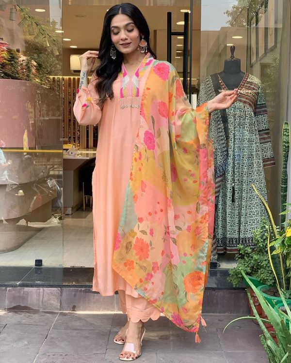 MF 1025 READYMADE RAYON COTTON KURTI WHOLESALE
