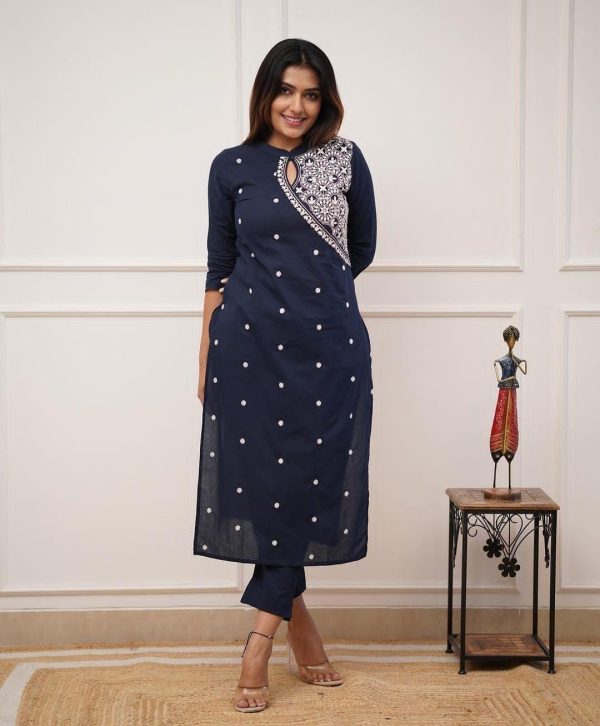 MF 501 READYMADE RAYON KURTI WHOLESALE