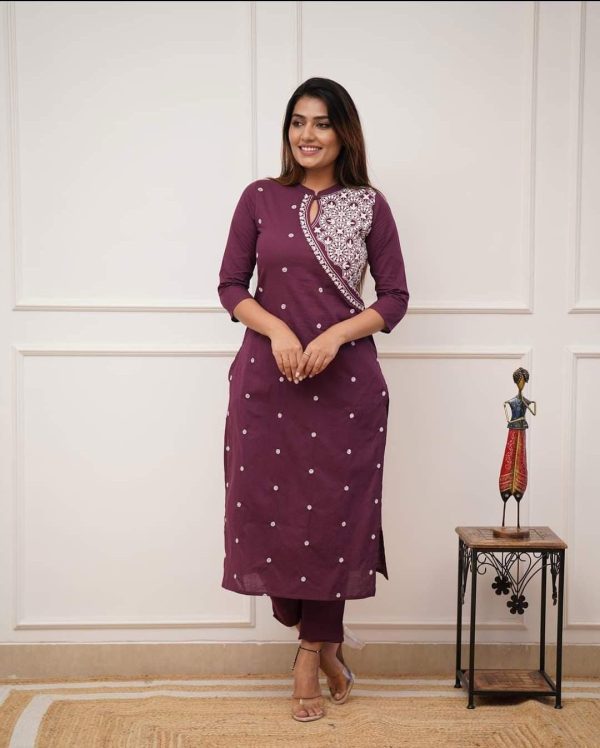 MF 501 READYMADE RAYON KURTI WHOLESALE