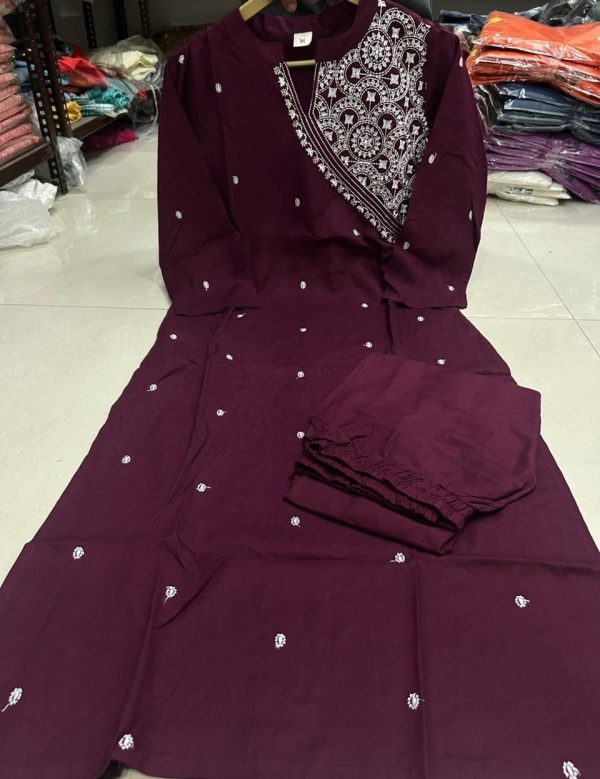 MF 501 READYMADE RAYON KURTI WHOLESALE