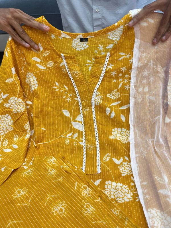 MURTI TRENDS KATHA COTTON KURTI WHOLESALE
