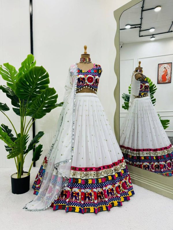 QRC FASHION 277 A DESIGNER LEHENGA CHOLI