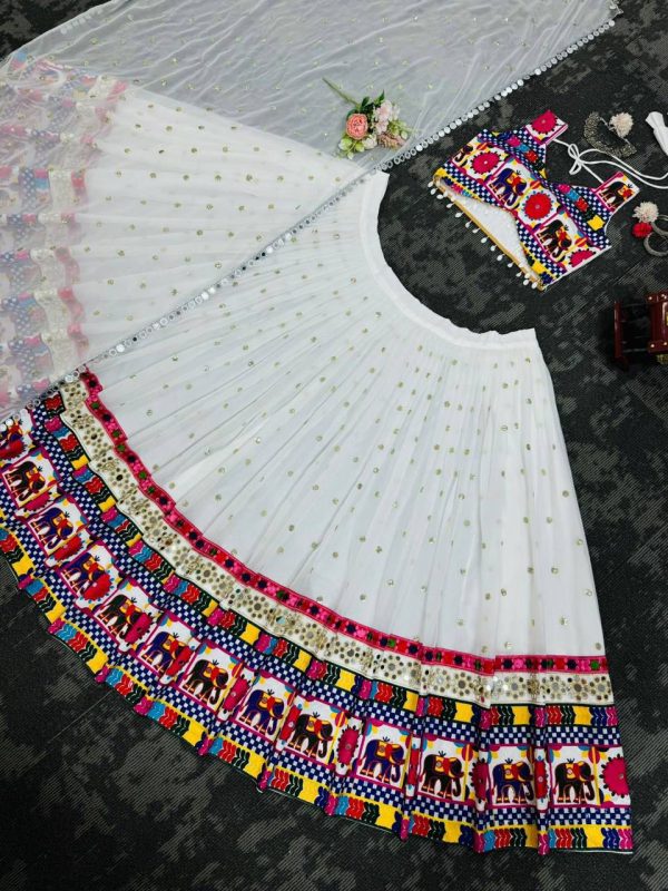 QRC FASHION 277 A DESIGNER LEHENGA CHOLI