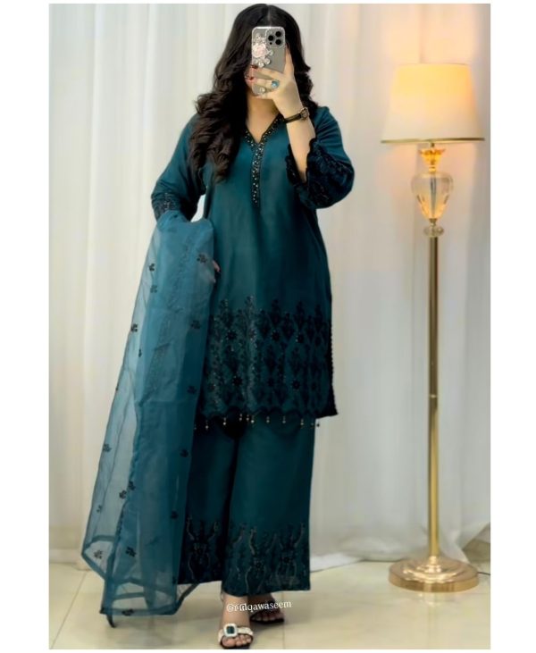 SHREE HARI SRK 5284 TRENDING SALWAR SUITS WHOLESALE