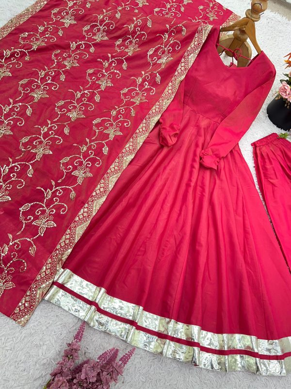 SHREE HARI SRK 5289 DESIGNER GOWN WHOLESALE