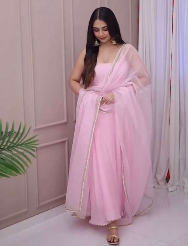 SHREE HARI SRK 5291 TRENDING GOWN WHOLESALE