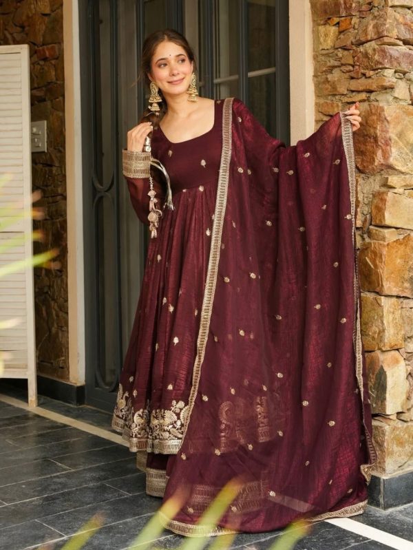 SHREE HARI SSR 521 A TRENDING READY TO WEAR SUITS