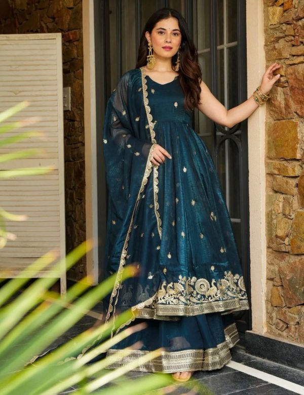 SHREE HARI SSR 521 B TRENDING READY TO WEAR SUITS