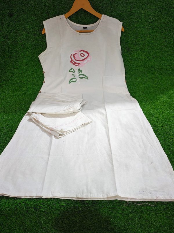 SHRUTI CREATION FLEX COTTON SLEEVES LESS KURTI
