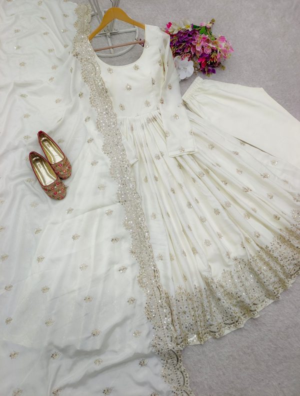 WOMEN WASTRA FD 121 DESIGNER GOWN MANUFACTURER