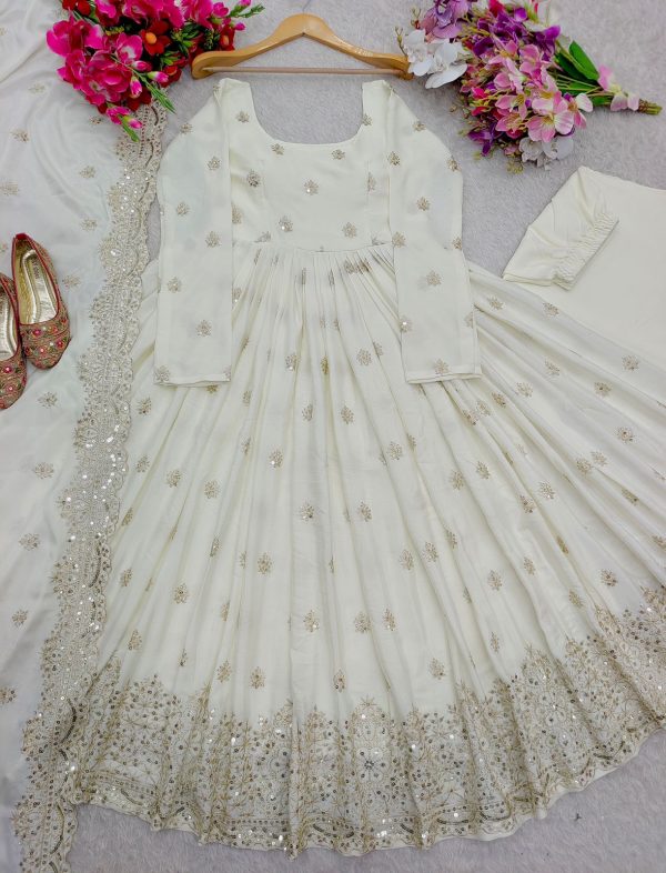 WOMEN WASTRA FD 121 DESIGNER GOWN MANUFACTURER