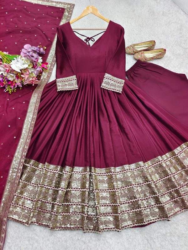 WOMEN WASTRA FD 150 DESIGENR GOWN WHOLESALE