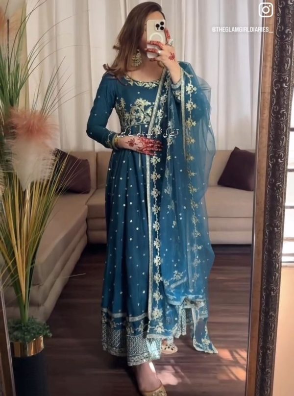 WOMEN WASTRA FD 151 DESIGNER GOWN WHOLESALE