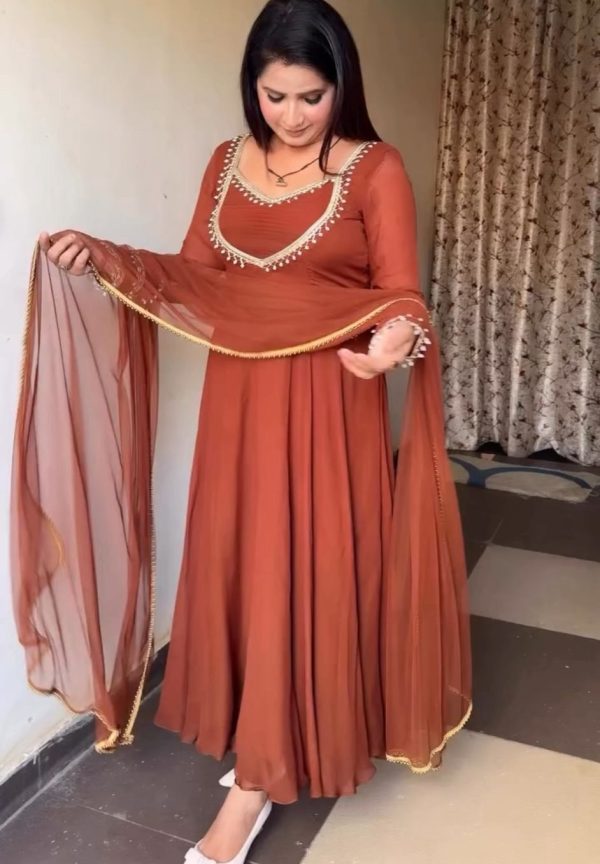 WOMEN WASTRA FD 153 DESIGNER GOWN WHOLESALE