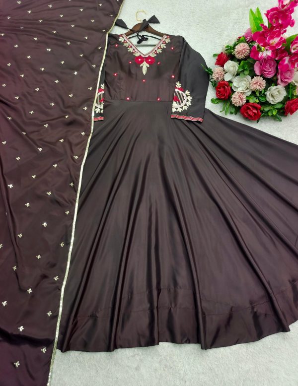 WOMEN WASTRA FD 512 TRENDING GOWN ONLINE