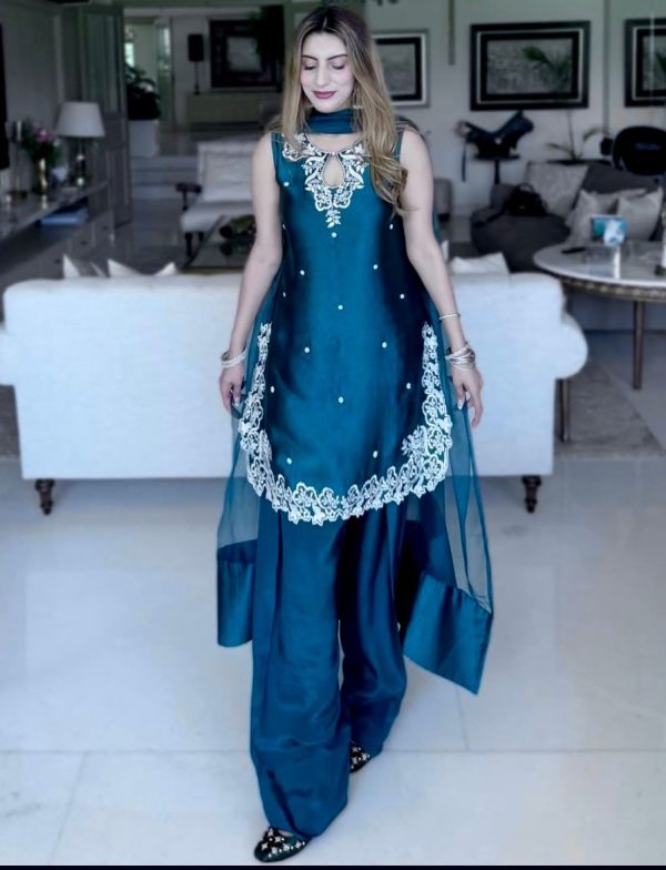 WOMEN WASTRA WW 1203 TRENDING FARSHI SUITS