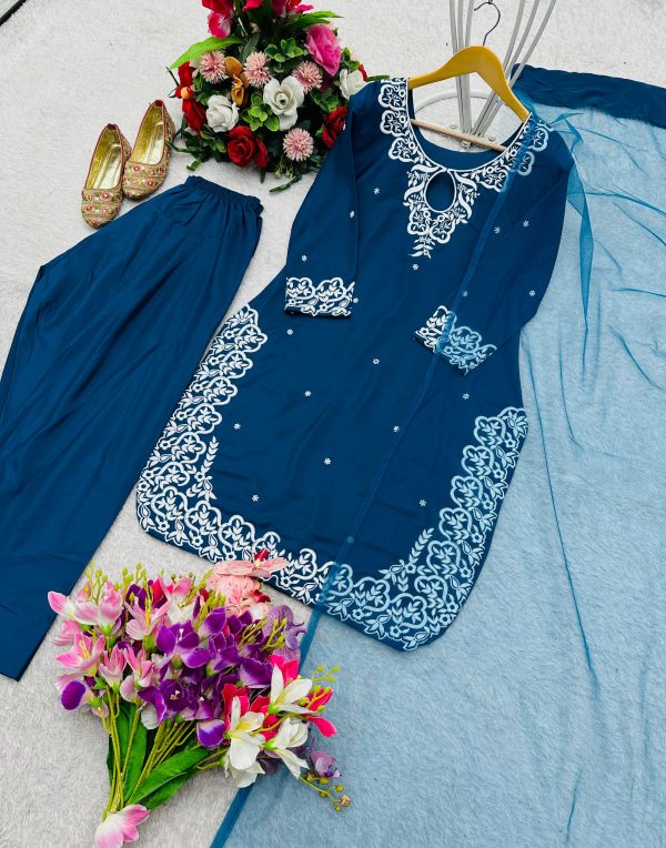 WOMEN WASTRA WW 1203 TRENDING FARSHI SUITS