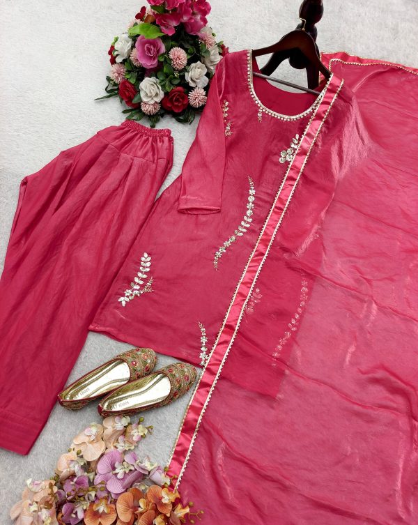 WOMEN WASTRA WW 1212 B DESIGNER FARSHI SUITS