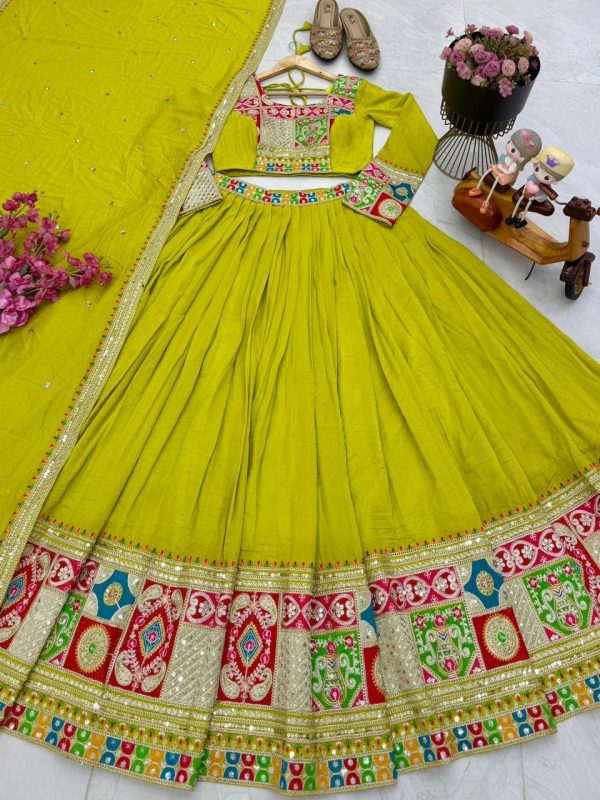 ZOYA CLOTHING ZC SRIVALI A PARTY WEAR LEHENGA
