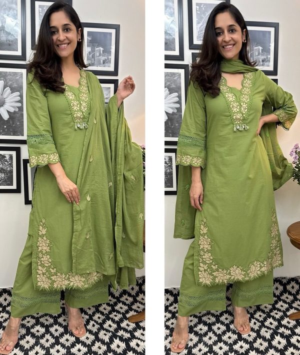 BE 385 B DESIGNER RAYON SLUB COTTON SUITS WHOLESALE