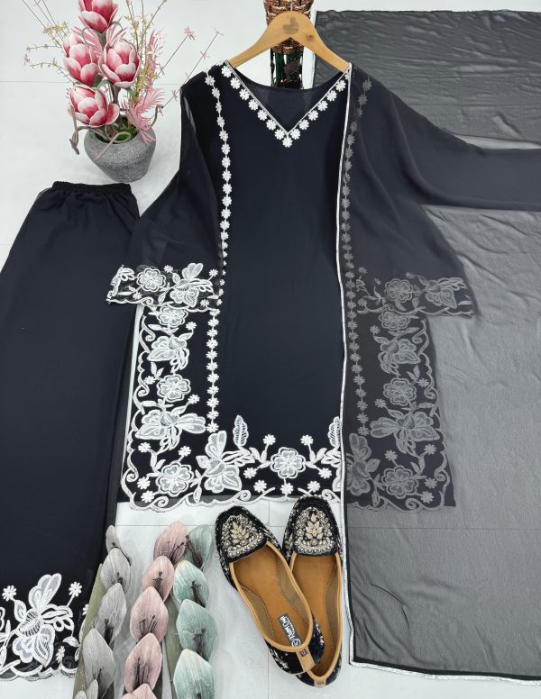 DHANI BOUTIQUE DB 010 DESIGNER PLAZZO SUITS ONLINE