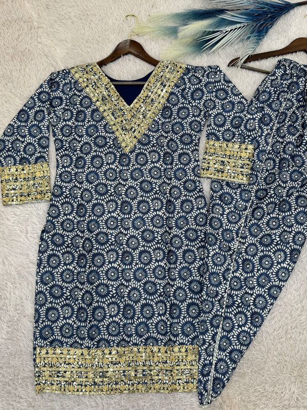 DHK 1363 A DESIGNER CORD SET WHOLESALE