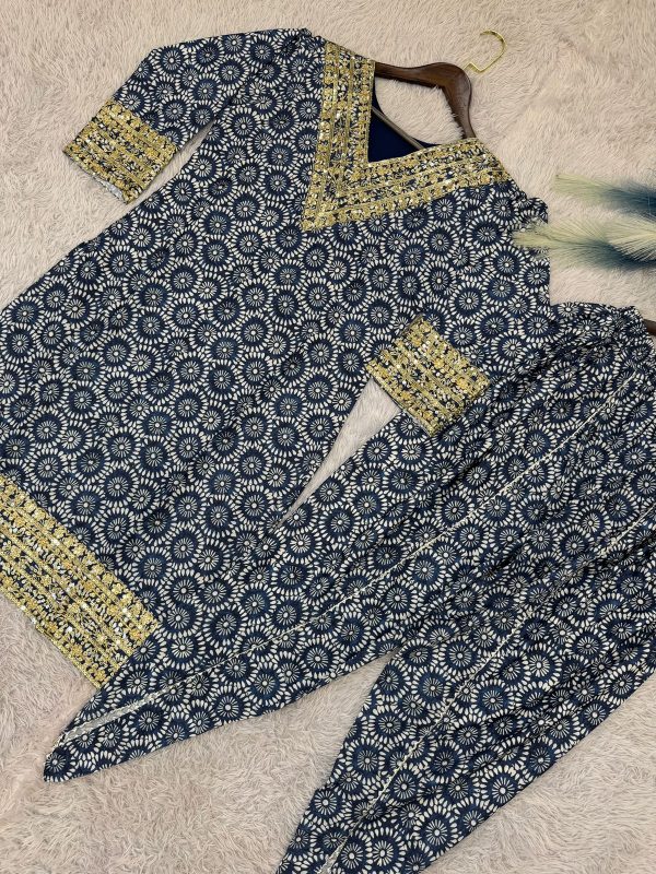 DHK 1363 A DESIGNER CORD SET WHOLESALE