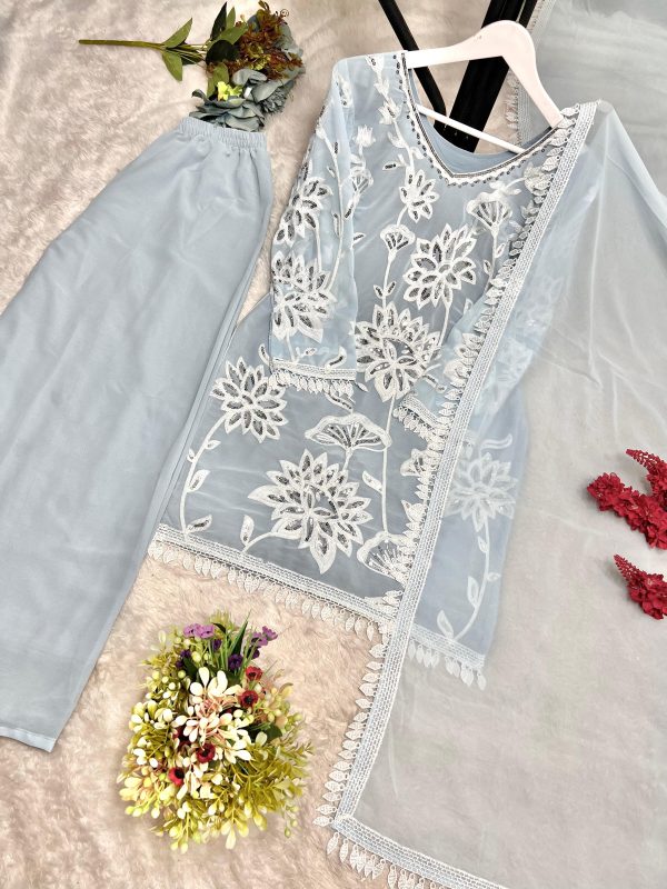 HK 1723 A TRENDING PLAZZO SUITS WHOLESALE