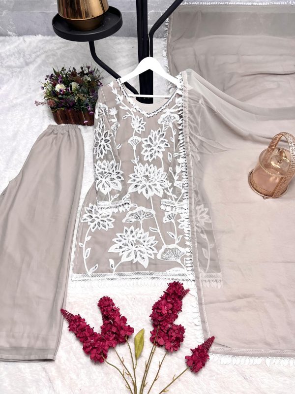 HK 1723 C TRENDING PLAZZO SUITS WHOLESALE
