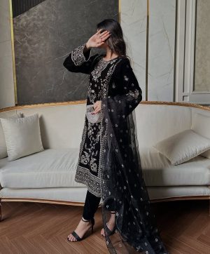 LC 1389 DESIGNER VELVET SALWAR SUITS WHOLESALE