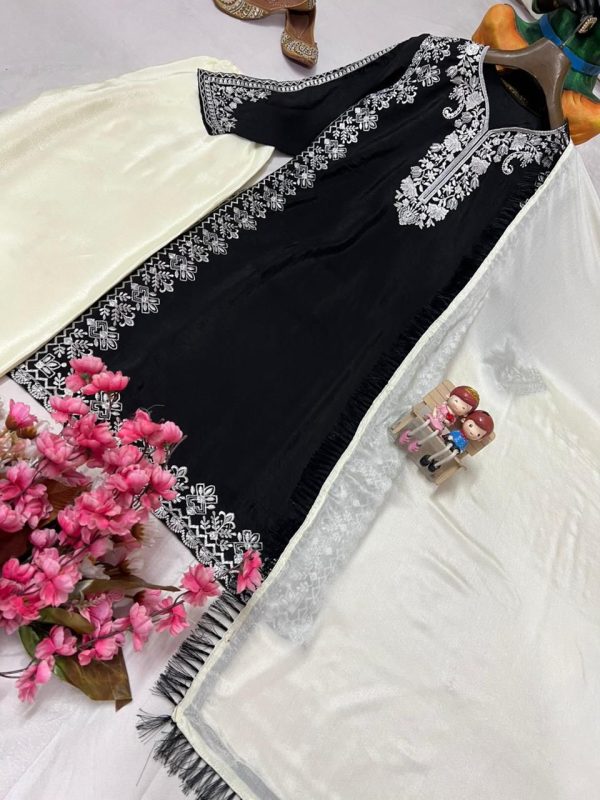 LC 1393 DESIGNER CHINON SILK SALWAR SUITS