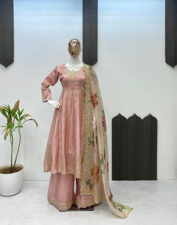 LG 1981 DESIGNER WEAR EXCLUSIVE GOWN WHOLESALE
