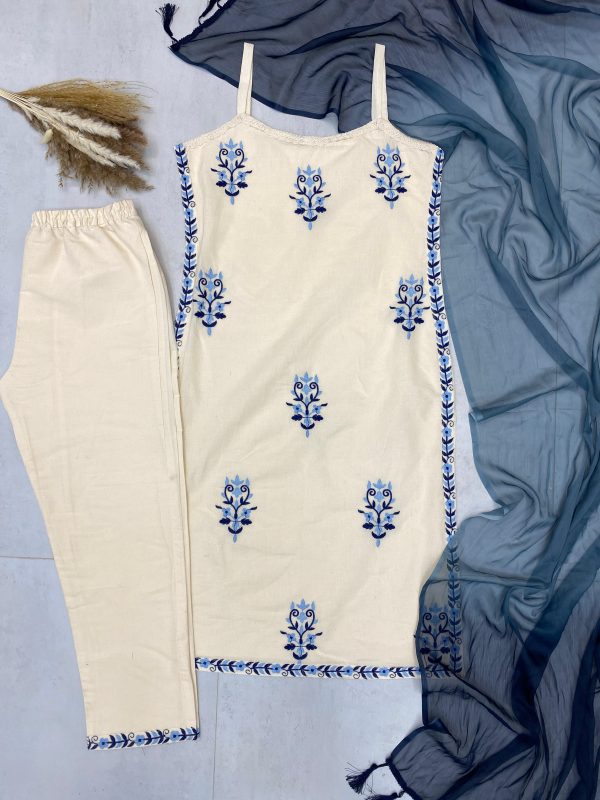 LG 1983 EXCLUSIVE STRIPPED KURTI AND PANT WHOLESALE