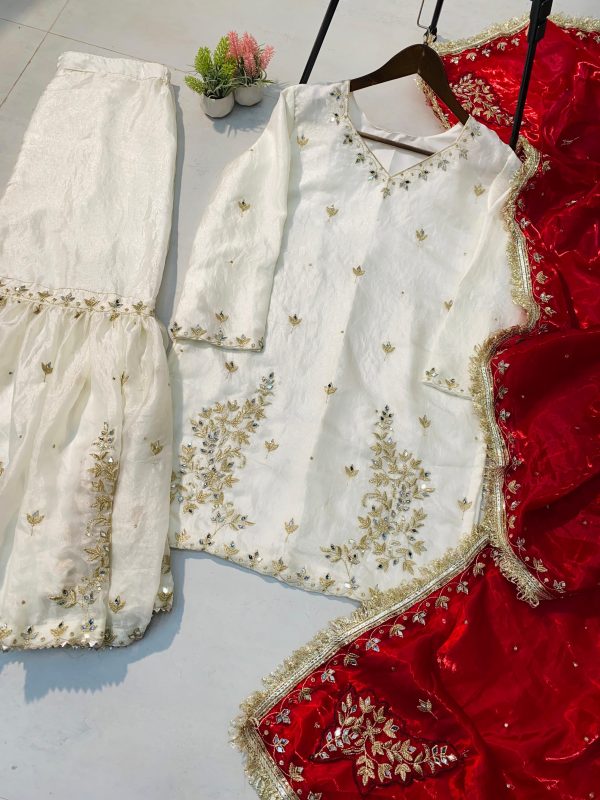 LG 1985 DESIGNER AND ELEGANCE SHARARA SUITS