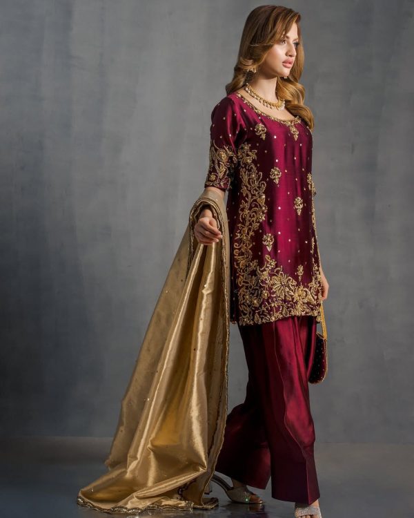 LG 1989 EXCLUSIVE SEQUANCE EMBROIDERED SUIT