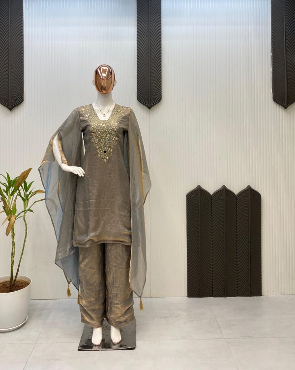 LG 1990 A SUIT IN REAL MIRROR EMBROIDERED SUIT