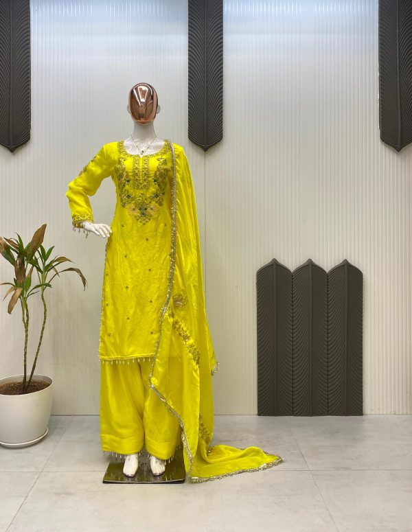 LG 1991 SEQUANCE EMBROIDERED FARSHI SALWAR SUIT