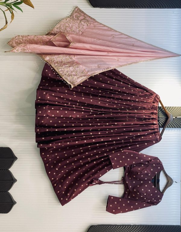 LG 643 EXCLUSIVE FULL STITCHED LEHENGA CHOLI
