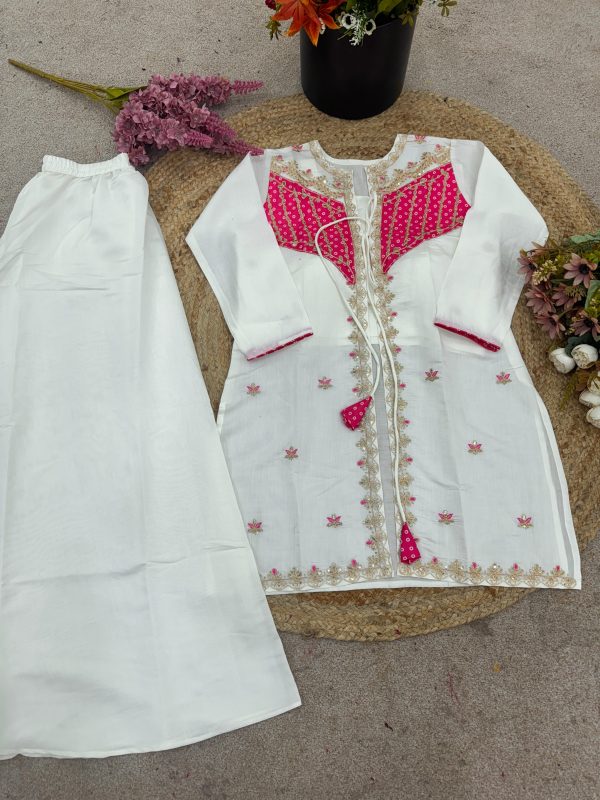 SHREE HARI NSR 869 TRENDING CORD SET WHOLESALE
