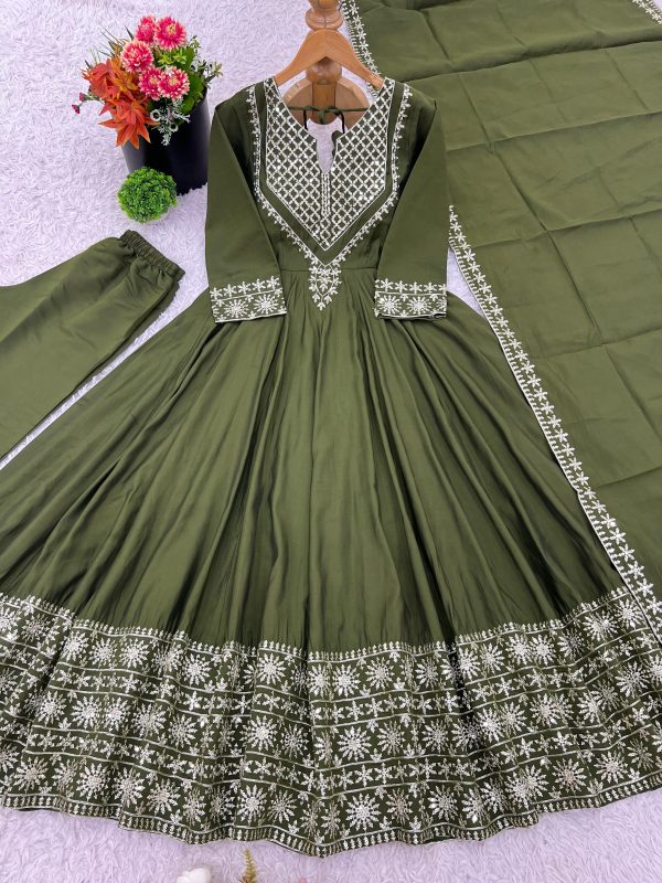 SHREE HARI NSR 872 A B DESIGNER EMBROIDERED GOWN