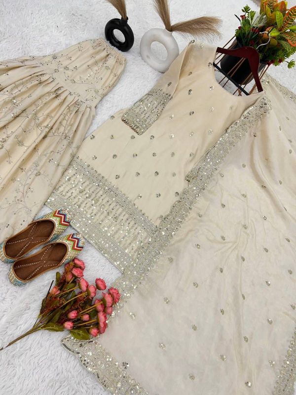 SHREE HARI SRK 5172 DESIGNER GHARARA SUITS ONLINE