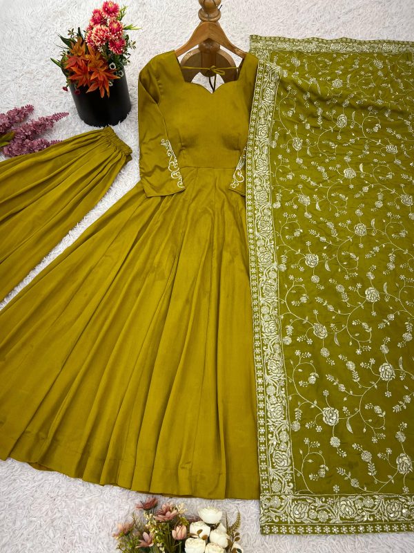 SHREE HARI ZSR 3140 DESIGNER GOWN WHOLESALE