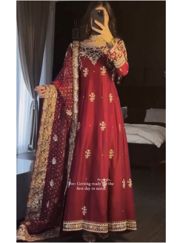 WOMEN WASTRA WW 1225 DESIGNER GOWN WHOLESALE
