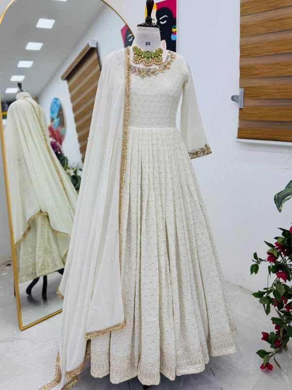 ZOYA CLOTHING ZD 10100 DESIGNER GOWN WHOLESALE