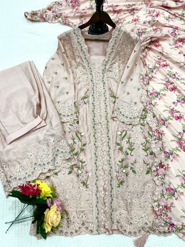 AASHIRWAD 10394 AARNA MOR BAGH READYMADE SUITS